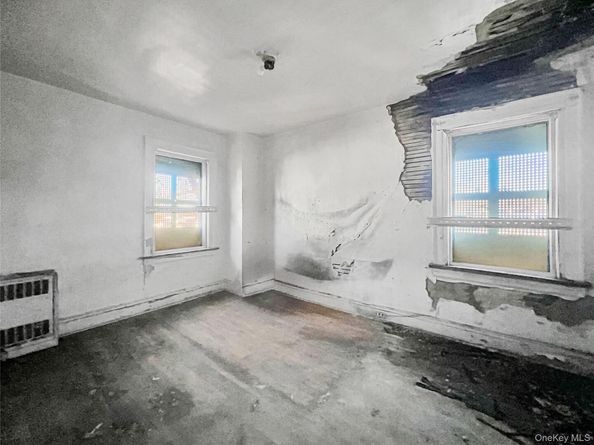 176-43 120th Avenue, Jamaica NY 11434