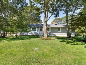 8 Foxboro Road, Hampton Bays NY 11946