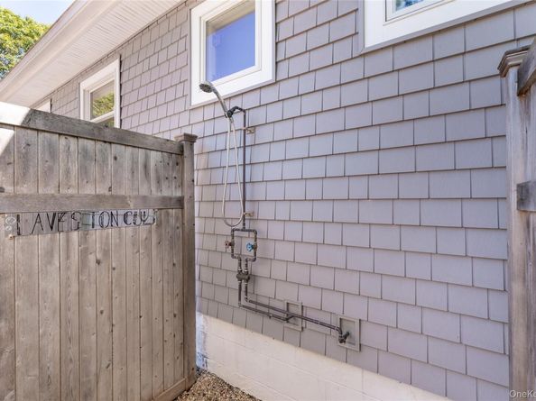8 Foxboro Road, Hampton Bays NY 11946
