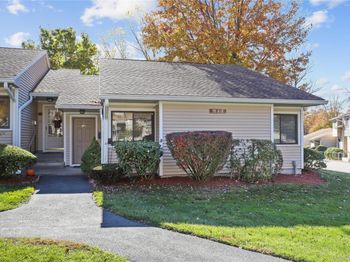 98 Molly Pitcher Lane