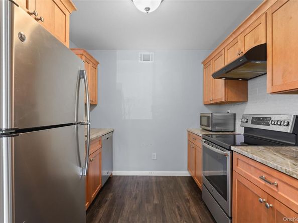 98 Molly Pitcher Lane A, Yorktown Heights NY 10598