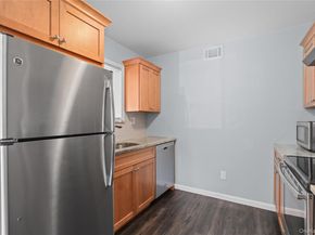 98 Molly Pitcher Lane A, Yorktown Heights NY 10598