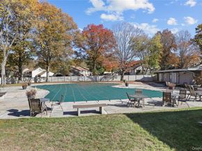 98 Molly Pitcher Lane A, Yorktown Heights NY 10598