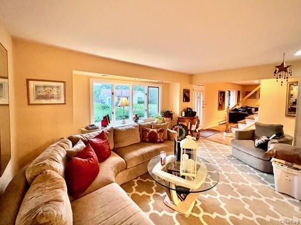 72 Seminole Street, Selden NY 11784