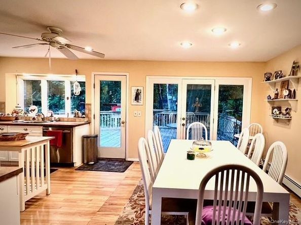 72 Seminole Street, Selden NY 11784