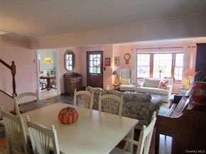 25 Pinetree Lane, Levittown NY 11756