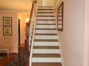 25 Pinetree Lane, Levittown NY 11756