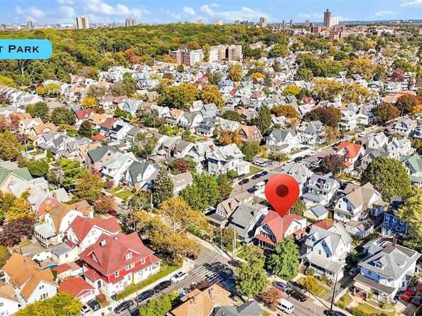 86-09 104th Street, Richmond Hill North NY 11418