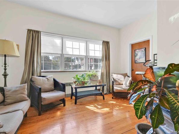 86-09 104th Street, Richmond Hill North NY 11418