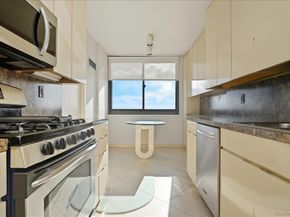 27110 Grand Central Parkway 27W, Floral Park NY 11005