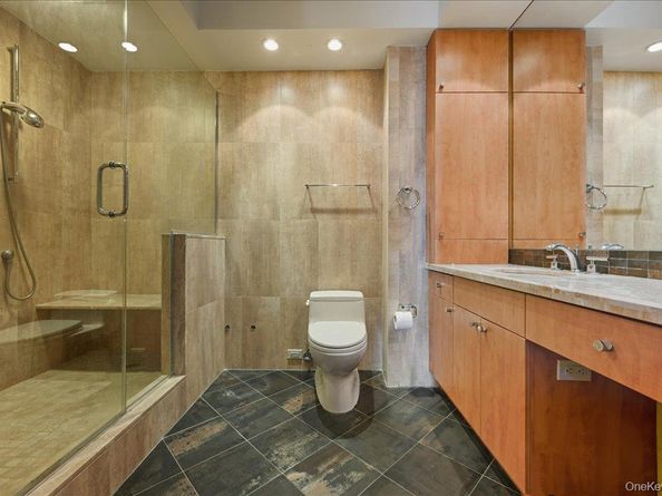 27110 Grand Central Parkway 27W, Floral Park NY 11005