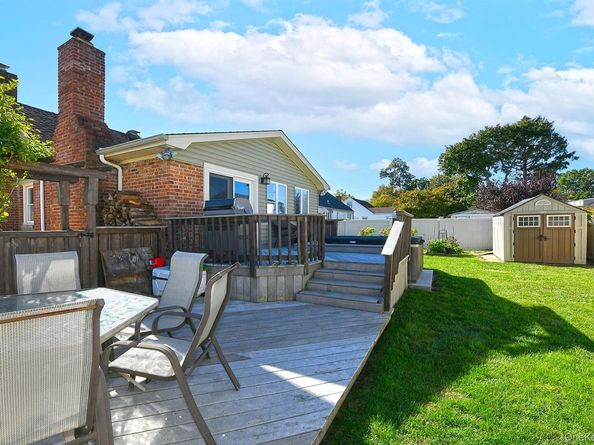 2499 3rd Avenue, East Meadow NY 11554