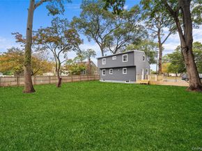 78 Phelps Lane, North Babylon NY 11703