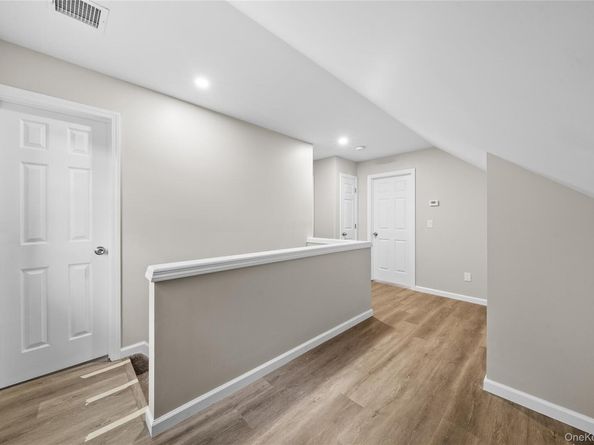 78 Phelps Lane, North Babylon NY 11703