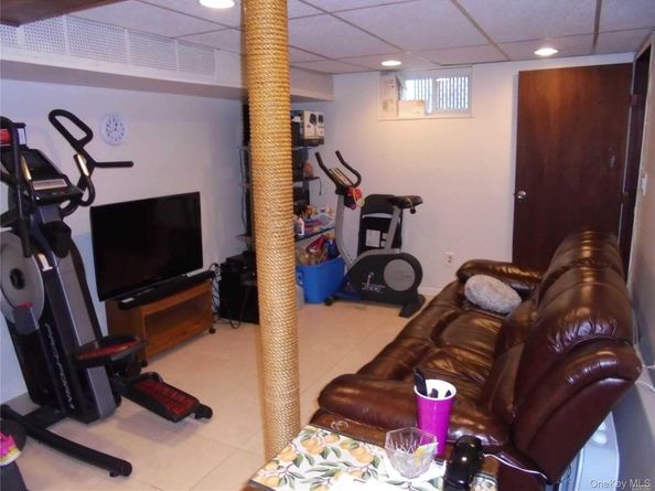 915 Wallace Avenue, Baldwin NY 11510
