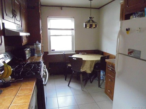 915 Wallace Avenue, Baldwin NY 11510