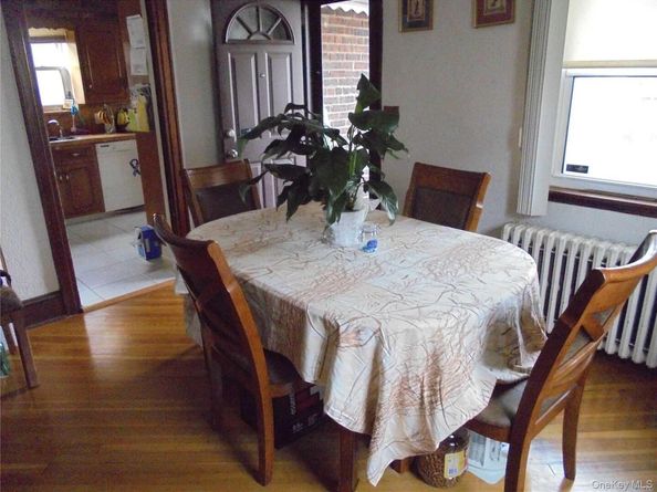 915 Wallace Avenue, Baldwin NY 11510