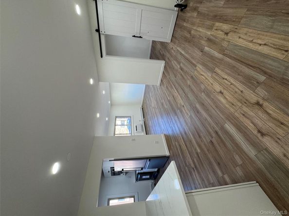 2449I union Avenue 34A, Islip NY 11751