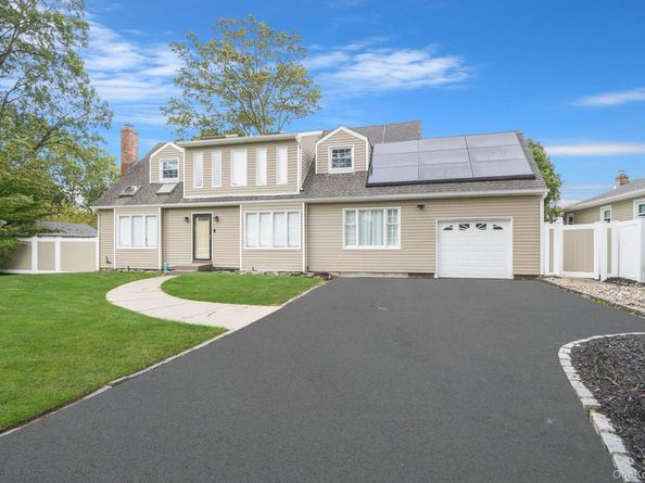 38 Hurtin Street, Port Jefferson Station NY 11776