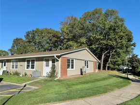 258 Newcastle Court A, Ridge NY 11961