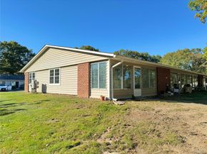 258 Newcastle Court A, Ridge NY 11961