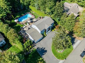 75 Karol Place, Muttontown NY 11753