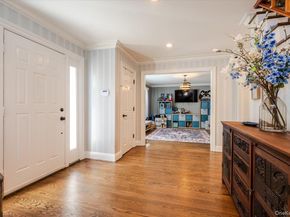 75 Karol Place, Muttontown NY 11753