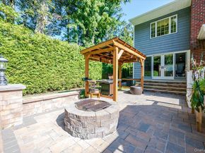 75 Karol Place, Muttontown NY 11753