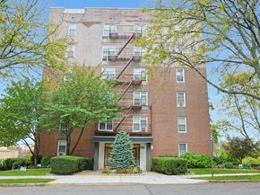 1 Oakridge Place 2k, Eastchester NY 10709