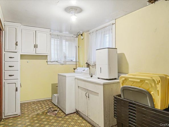 6034 Linden Street, Ridgewood NY 11385