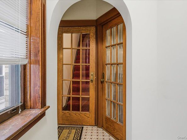 6034 Linden Street, Ridgewood NY 11385