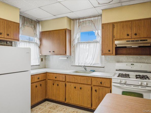 6034 Linden Street, Ridgewood NY 11385