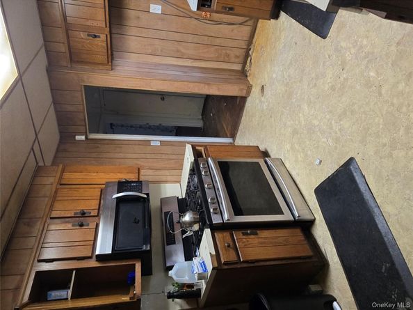 13404 Farmers Boulevard, Jamaica NY 11434