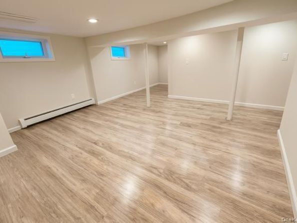 29 Avon Road, Hewlett NY 11557