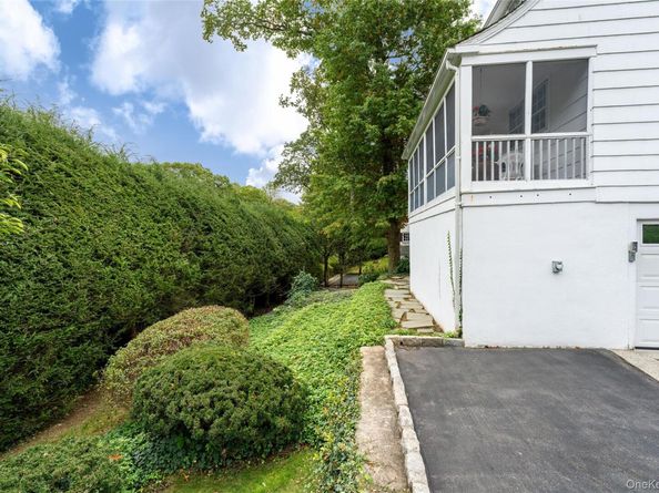 21 Braxmar Drive S, Harrison NY 10528