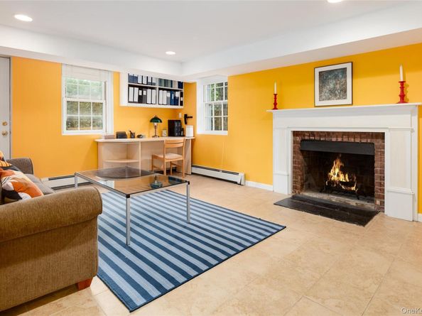21 Braxmar Drive S, Harrison NY 10528
