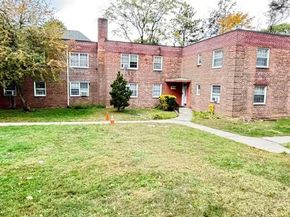 13806 78th Avenue 37D, Kew Garden Hills NY 11367