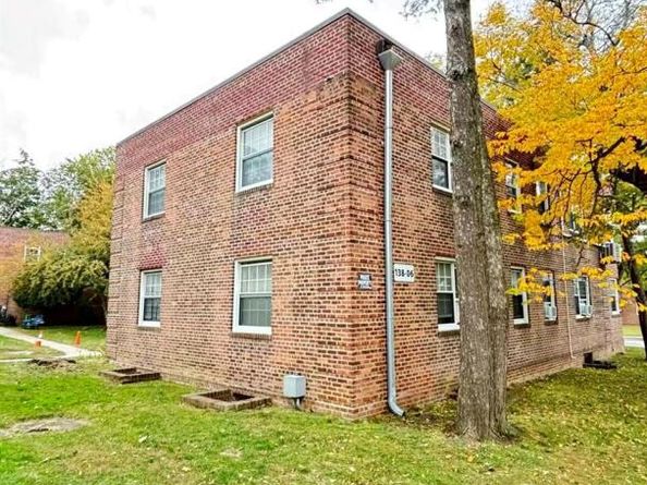 13806 78th Avenue 37D, Kew Garden Hills NY 11367