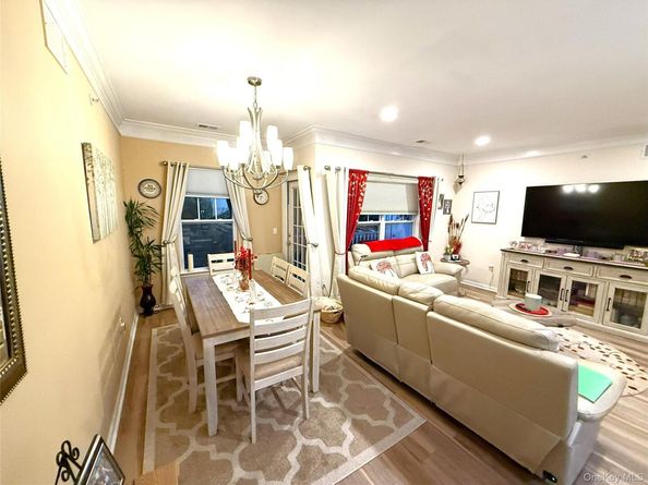 1634 Finch Lane, Central Islip NY 11722