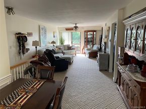107 Mariners Way, Copiague NY 11726