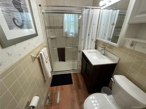 107 Mariners Way, Copiague NY 11726