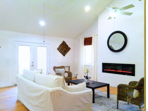 37 Lake Grove Boulevard, Brookhaven NY 11720