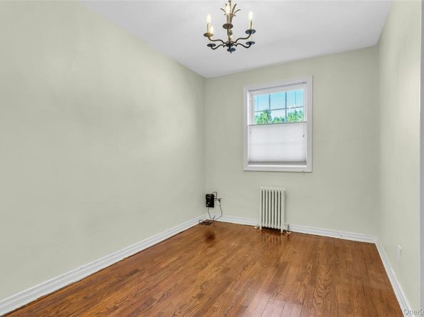 67-44 224th Street 1A, Oakland Gardens NY 11364