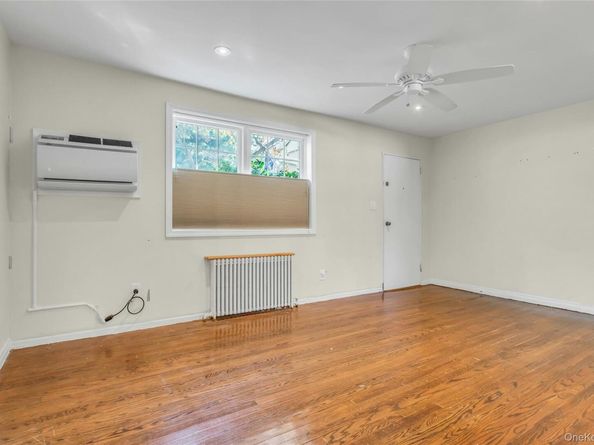 67-44 224th Street 1A, Oakland Gardens NY 11364