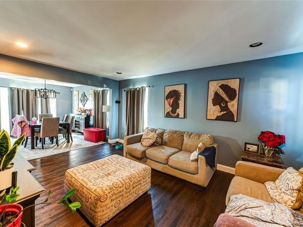 44 Chauncey Lane, Coram NY 11727