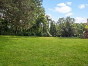 29 Captain Theale Road, Bedford NY 10506