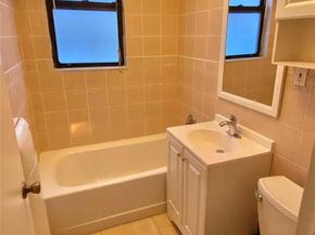 67 Rockledge Road 1B, Hartsdale NY 10530