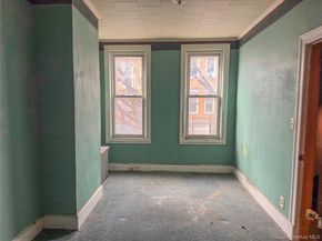 68-09 60th Street, Ridgewood NY 11385