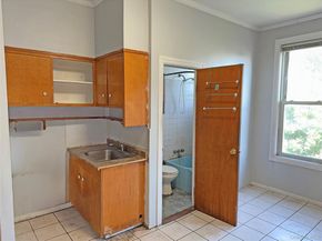 68-09 60th Street, Ridgewood NY 11385