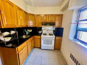 4425 Macnish Street 5B, Elmhurst NY 11373